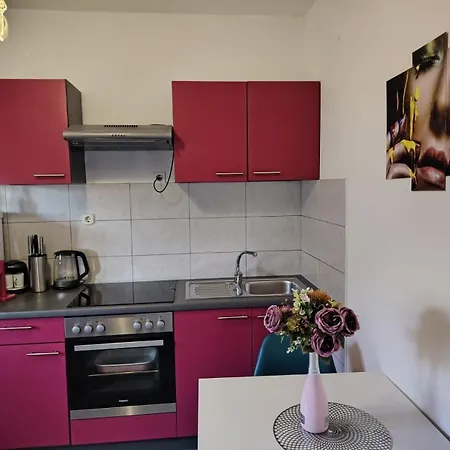 Family-friendly With Swimming Pools Hvar - 24484 Apartman *