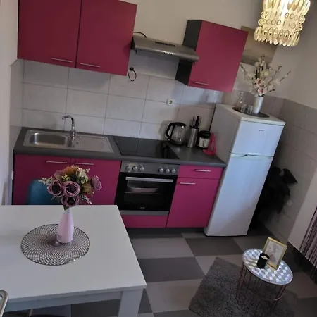 Family-friendly With Swimming Pools Hvar - 24484 Apartman Hvar Town