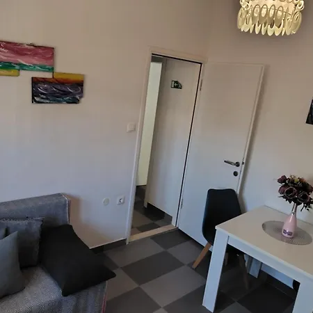 Apartment Family-friendly With Swimming Pools Hvar - 24484