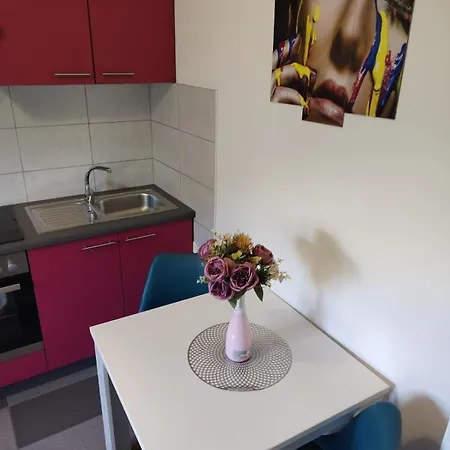 Apartment Family-friendly With Swimming Pools Hvar - 24484